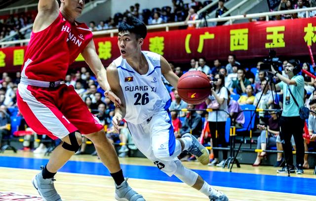 NBL官方晒集锦：广西大腿庞峥麟带领球队又拿一胜的简单介绍